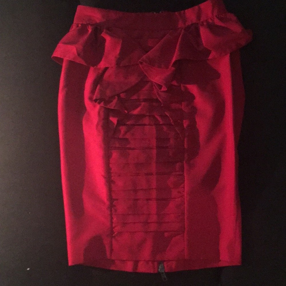 Cute red skirt